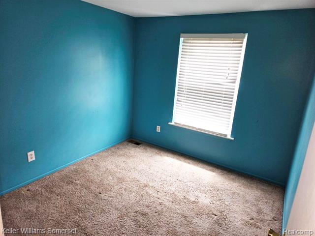 Builiding view twenty for 38844 Golfview, Clinton Township, MI. 48038