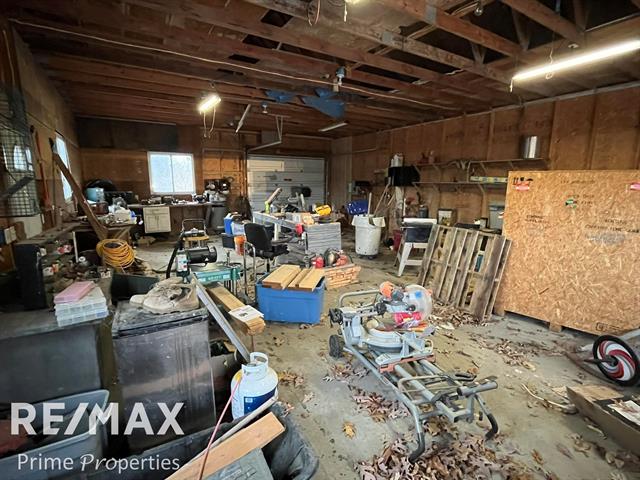 Builiding view twenty seven for 4121 Thom, Columbiaville, MI. 48421