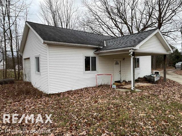 Builiding view twenty six for 4121 Thom, Columbiaville, MI. 48421