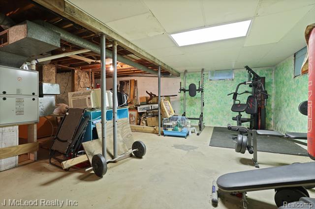 Builiding view thirty three for 4618 Main, Millington, MI. 48746