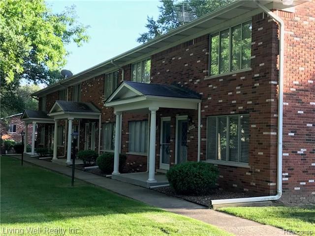 front view for 5088 Kintyre Lane, Brighton, Mi. 48116