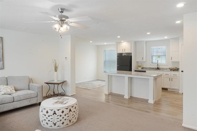 Builiding view two for 13525 Imlay City, Capac, MI. 48014