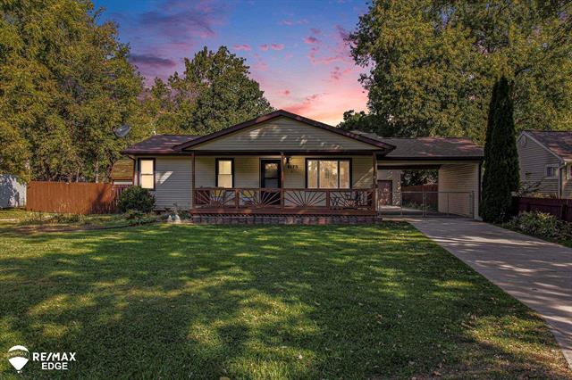 Builiding view eighteen for 6175 Crabtree, Burton, MI. 48519