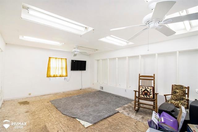 Builiding view fourteen for 6175 Crabtree, Burton, MI. 48519