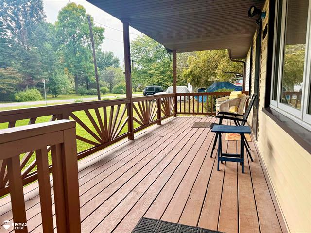 Builiding view one for 6175 Crabtree, Burton, MI. 48519