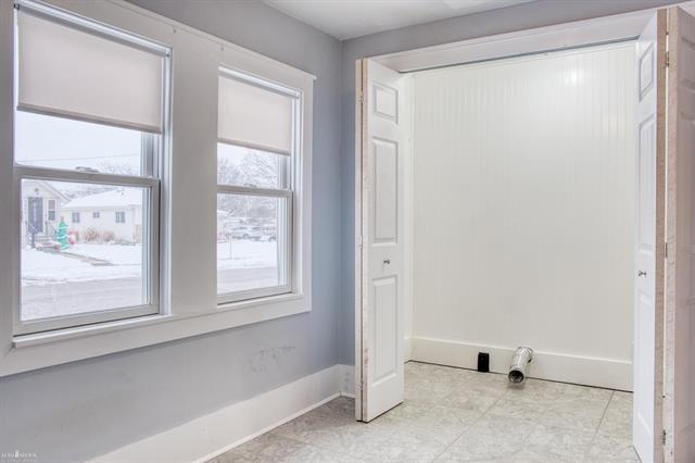 Builiding view seventeen for 1207 Broadway, Owosso, MI. 48867