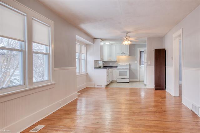 Builiding view six for 1207 Broadway, Owosso, MI. 48867