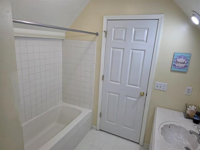 Builiding view five for 417 Maple, Webberville, MI. 48892