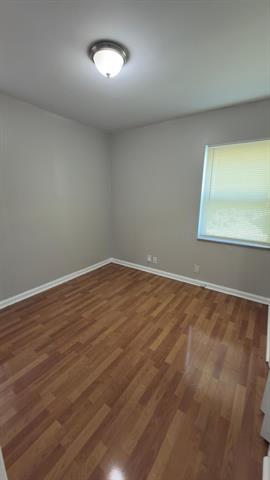 Builiding view fifteen for 10370 Britain, Detroit, MI. 48224