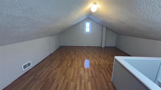 Builiding view nineteen for 10370 Britain, Detroit, MI. 48224