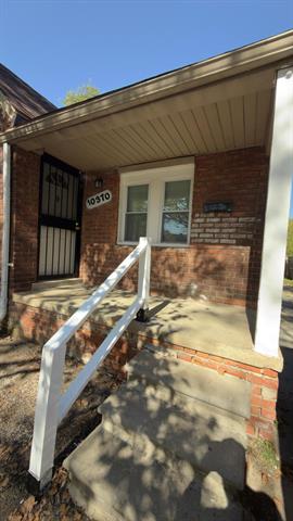 Builiding view one for 10370 Britain, Detroit, MI. 48224