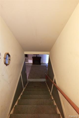 Builiding view twenty for 1227 Jackson, Lapeer, MI. 48446