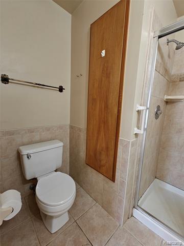 Builiding view eleven for 3350 Heritage, Dearborn, MI. 48124