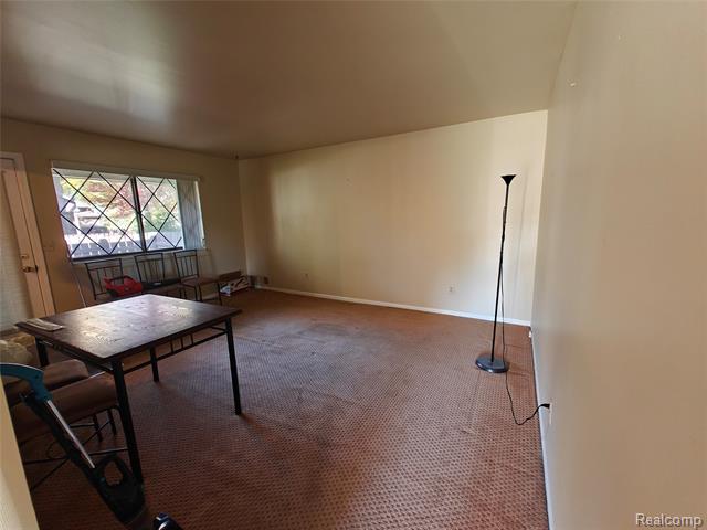 Builiding view five for 3350 Heritage, Dearborn, MI. 48124