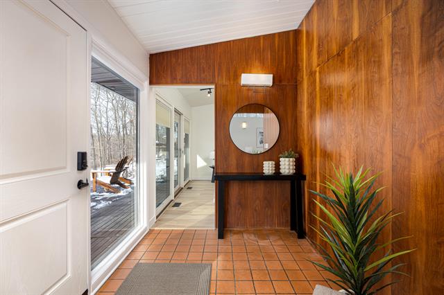 Builiding view eight for 4120 Woodland, Ann Arbor, MI. 48103