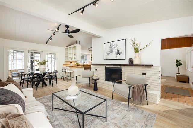 Builiding view fifteen for 4120 Woodland, Ann Arbor, MI. 48103