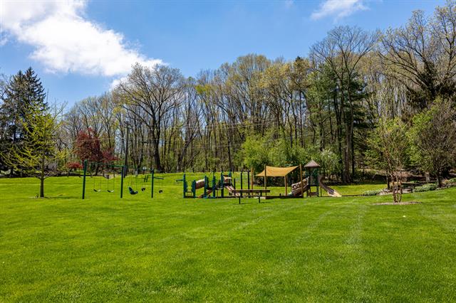 Builiding view four for 4120 Woodland, Ann Arbor, MI. 48103