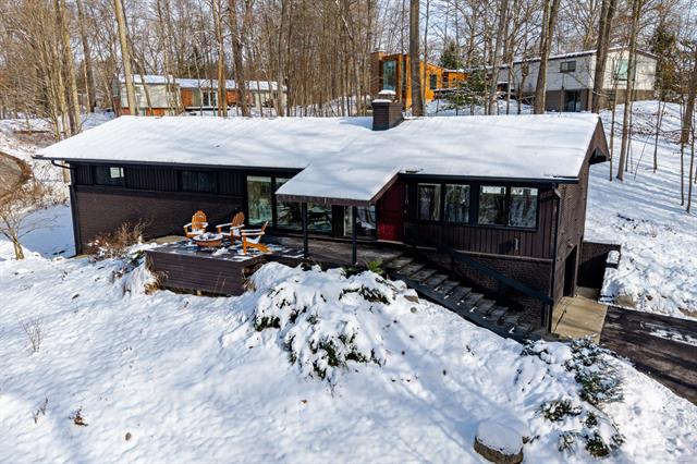 Builiding view sixty six for 4120 Woodland, Ann Arbor, MI. 48103