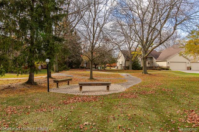 Builiding view fifty four for 37660 Laurel Park, Livonia, MI. 48152