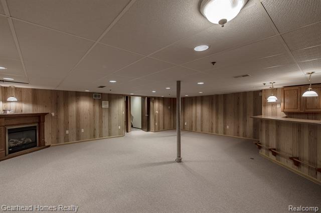 Builiding view thirty seven for 37660 Laurel Park, Livonia, MI. 48152