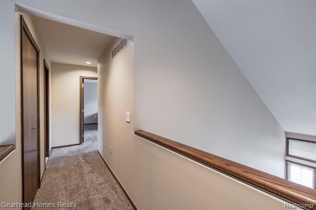 Builiding view twenty one for 37660 Laurel Park, Livonia, MI. 48152