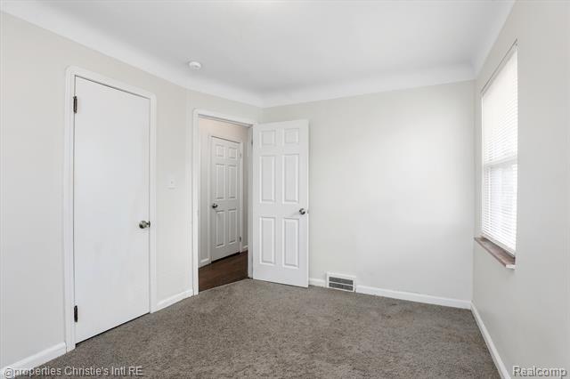 Builiding view eight for 11784 Outer, Detroit, MI. 48224