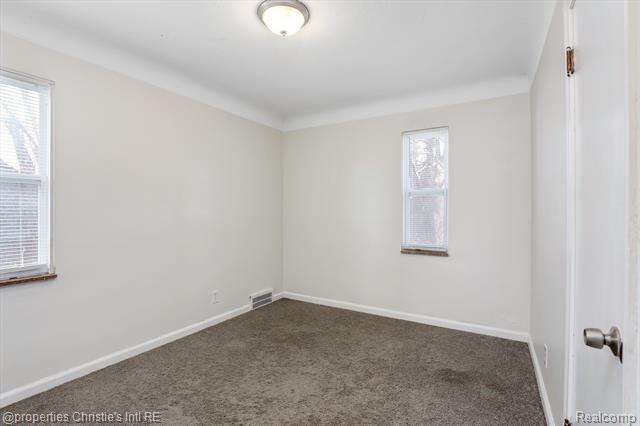 Builiding view seven for 11784 Outer, Detroit, MI. 48224