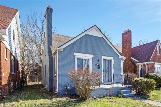 Builiding view two for 11784 Outer, Detroit, MI. 48224