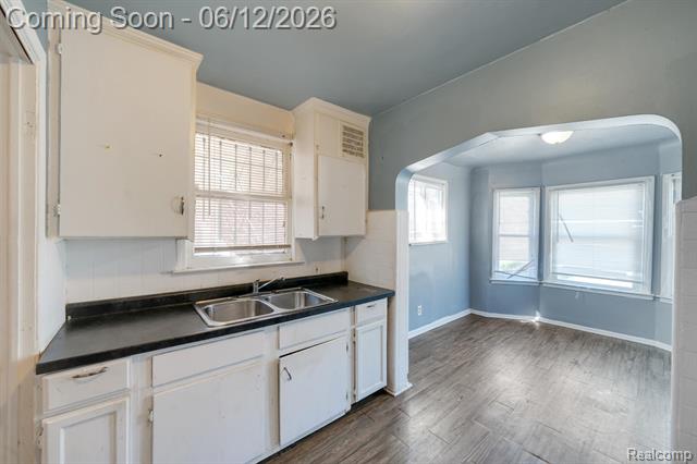 Builiding view six for 16580 Rutherford, Detroit, MI. 48235