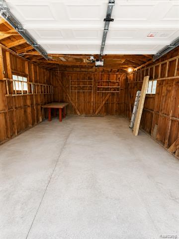 Builiding view twenty two for 27700 Lexington, Southfield, MI. 48076
