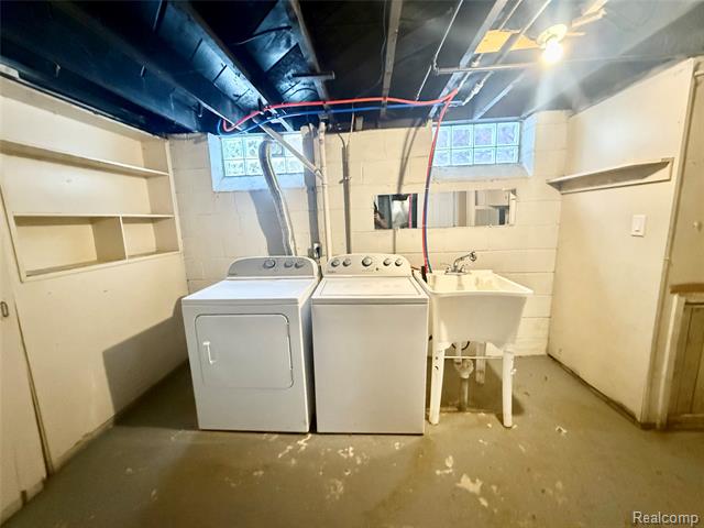 Builiding view twenty two for 8719 Canyon, Grosse Pointe, MI. 48236