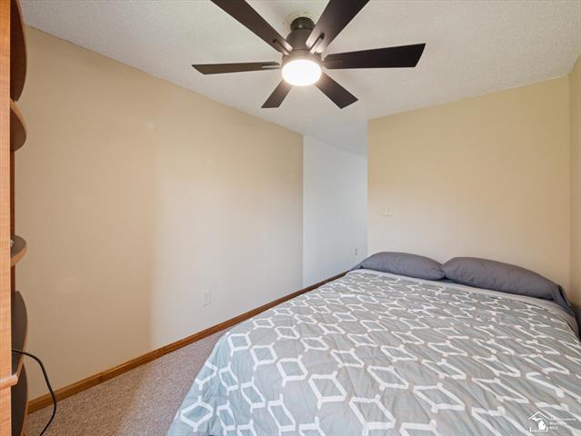 Builiding view seventeen for 7302 Lakeview Dr, Hillsdale, MI. 49242