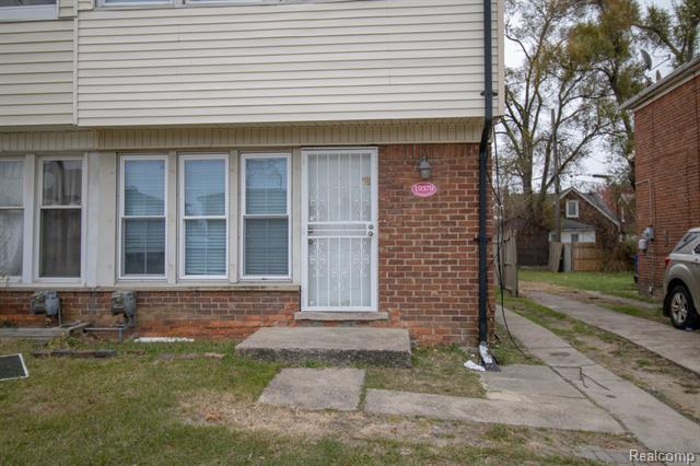 Builiding view two for 19370 Wyoming, Detroit, MI. 48221