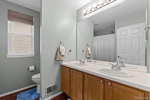 Builiding view fifteen for 5071 Meadow Crest, Holly, MI. 48442