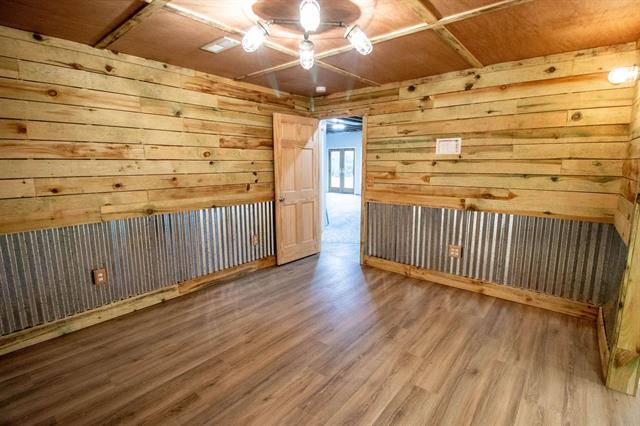 Builiding view thirty nine for 8364 Ridge, Goodrich, MI. 48438