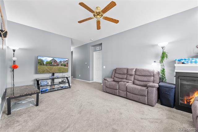 Builiding view fourteen for 54673 Marissa, Shelby Township, MI. 48316