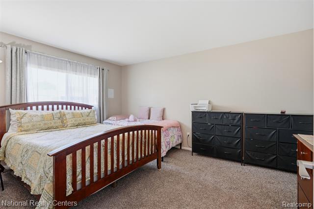 Builiding view nine for 5549 Mansfield, Sterling Heights, MI. 48310