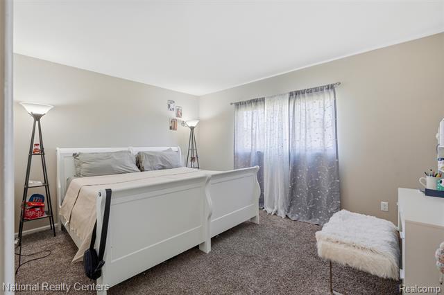 Builiding view twelve for 5549 Mansfield, Sterling Heights, MI. 48310