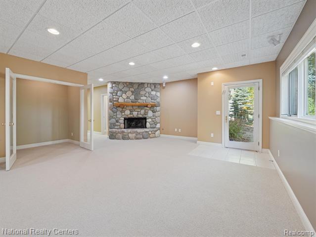 Builiding view thirty nine for 1569 Gleneagles, Highland, MI. 48357