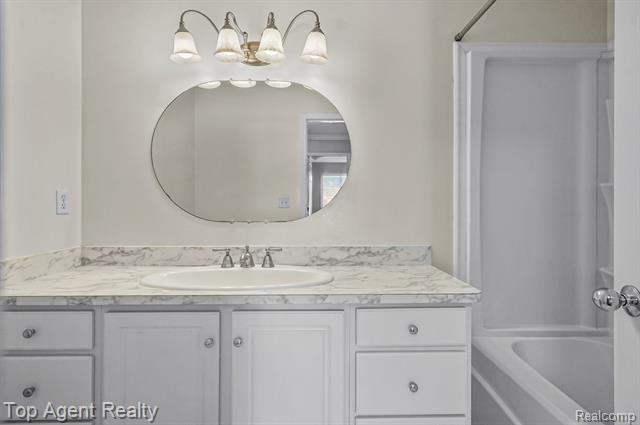 Builiding view eighteen for 29378 Maurice Ct, New Baltimore, MI. 48047