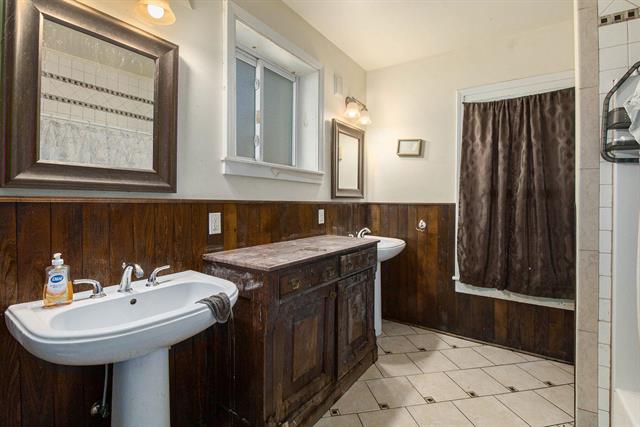 Builiding view seventeen for 4229 Mill, North Branch, MI. 48461