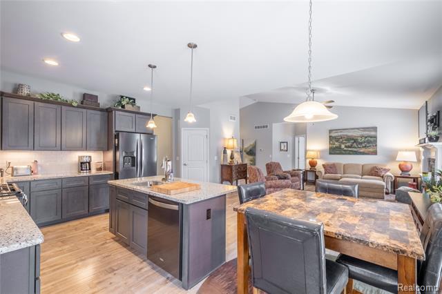 Builiding view thirteen for 3227 Waverly Woods, Howell, MI. 48843