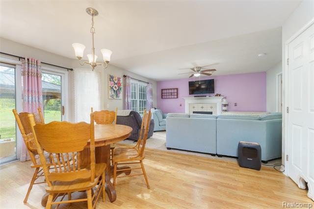 Builiding view seven for 10887 Mackinaw, Fowlerville, MI. 48836