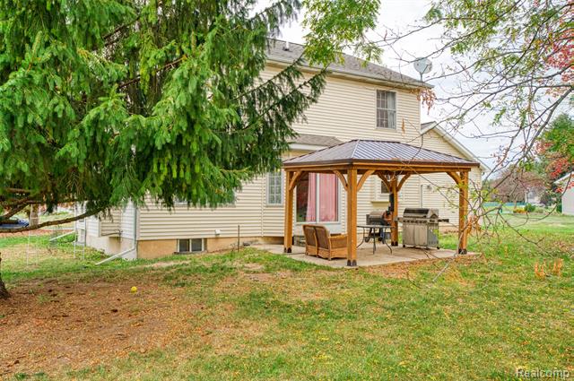 Builiding view twenty four for 10887 Mackinaw, Fowlerville, MI. 48836