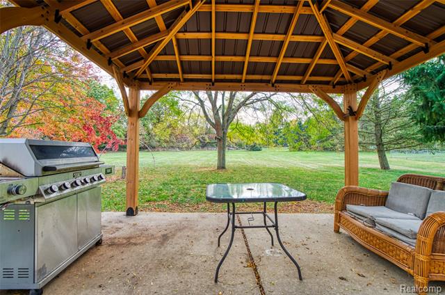 Builiding view twenty six for 10887 Mackinaw, Fowlerville, MI. 48836