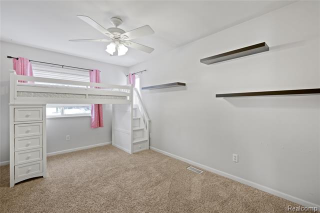 Builiding view twenty eight for 16359 Linden, Linden, MI. 48451