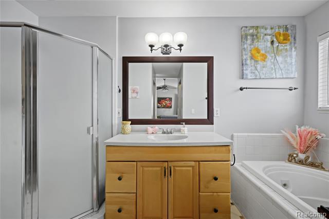 Builiding view twenty three for 16359 Linden, Linden, MI. 48451