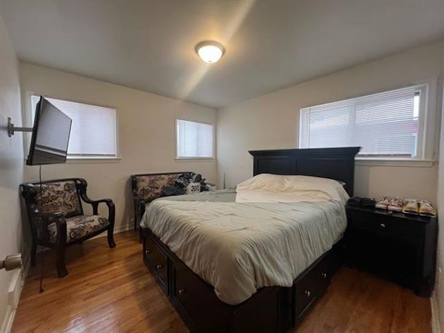 Builiding view four for 5413 Fleming, Flint, MI. 48504