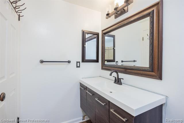 Builiding view twenty for 41272 Lehigh, Northville, MI. 48167