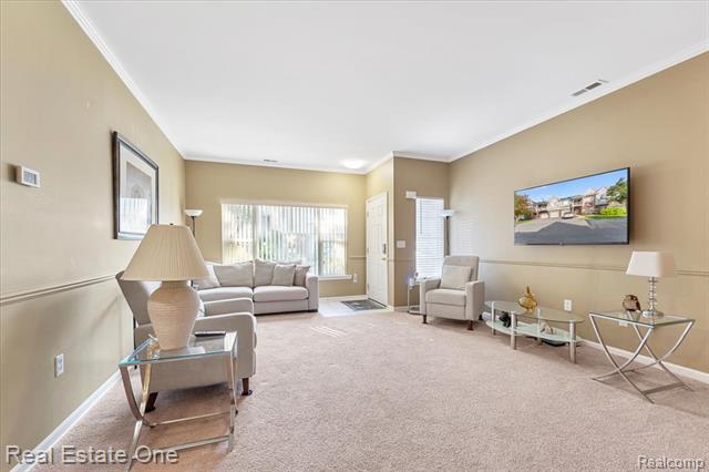 Builiding view five for 23046 Fairlane, Trenton, MI. 48183